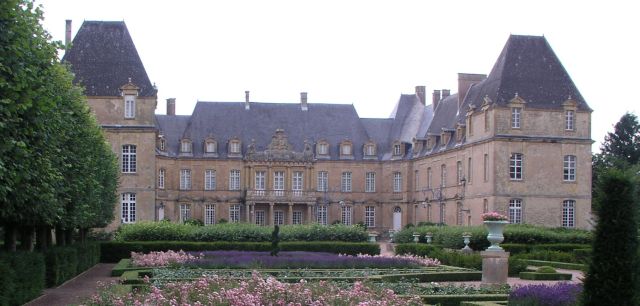 Château de la Bazolle à Curbigny