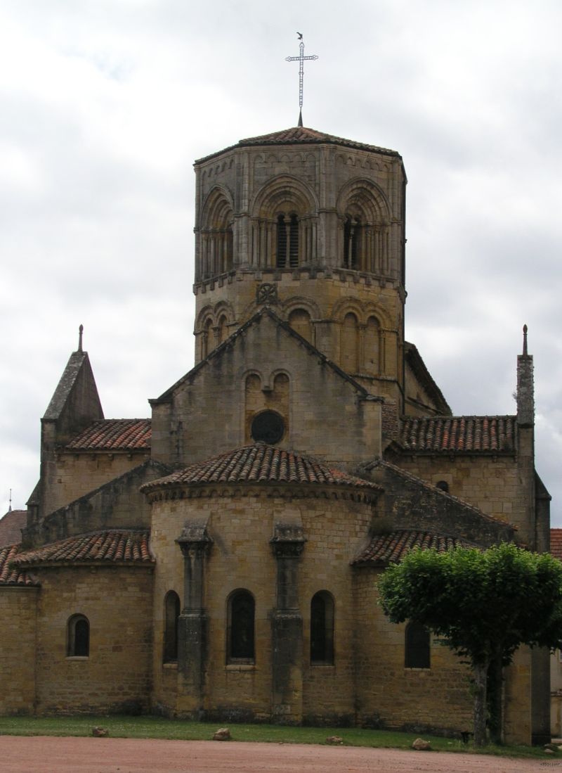 Collégiale, église romane de Semur-en-Brionnais