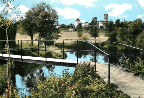 Anzy-le-Duc 036