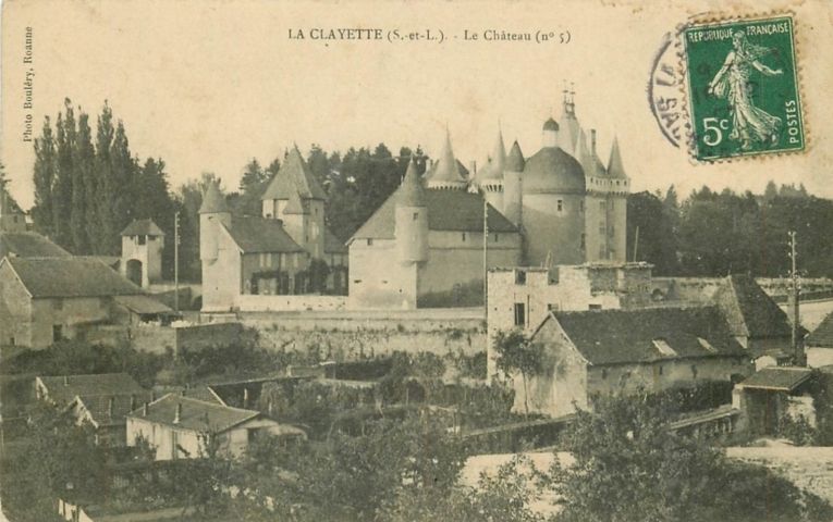 chateau-La-Clayette_005.jpg