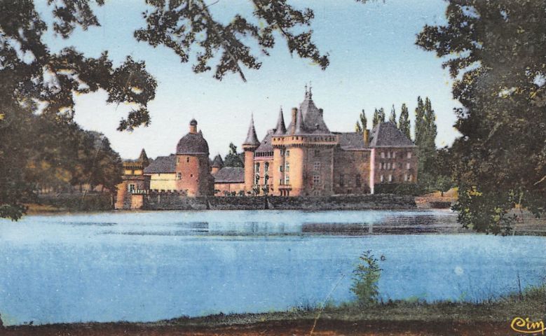 chateau-La-Clayette_023.jpg